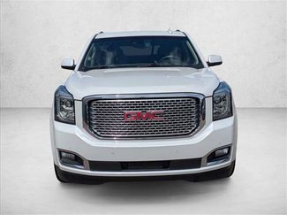 Used 2017 GMC Yukon Denali video 2