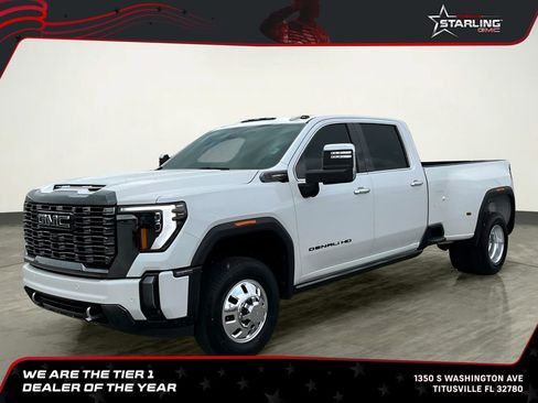 Used 2024 GMC Sierra 3500 Denali Ultimate AWD/4WD image 1
