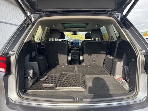 Used 2024 Volkswagen Atlas SEL image 26