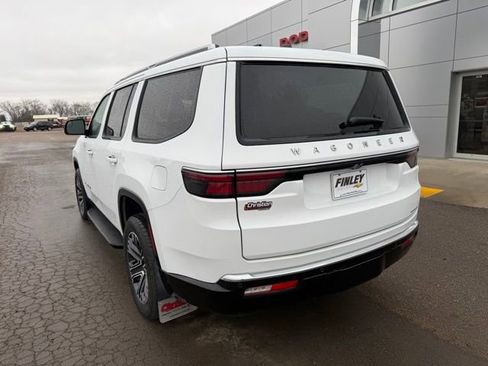 Used 2024 Jeep Wagoneer Series II w/ Convenience Group I AWD/4WD image 6