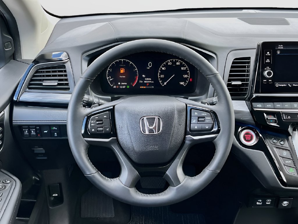 Used 2025 Honda Odyssey Elite image 11