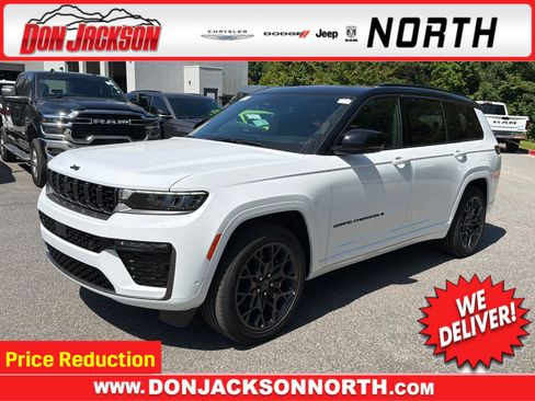 New 2026 Jeep Grand Cherokee L Summit w/ Obsidian Package AWD/4WD image 1