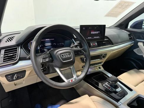 Used 2025 Audi Q5 2.0T Premium Plus w/ Premium Plus Package AWD/4WD image 10