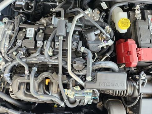 New 2025 Nissan Sentra SR w/ Midnight Edition image 22