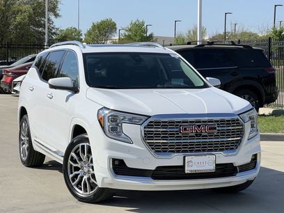 Used 2024 GMC Terrain Denali w/ Denali Premium Package