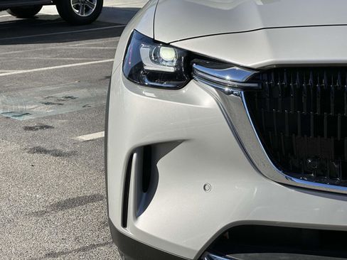 Certified 2024 MAZDA CX-90 Plug-In Hybrid w/ Premium Pkg image 8