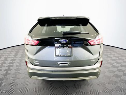 Certified 2024 Ford Edge SEL w/ Convenience Package AWD/4WD image 11