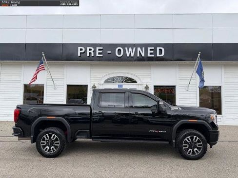 Used 2022 GMC Sierra 2500 AT4 w/ Gooseneck/5TH Wheel Package AWD/4WD image 4