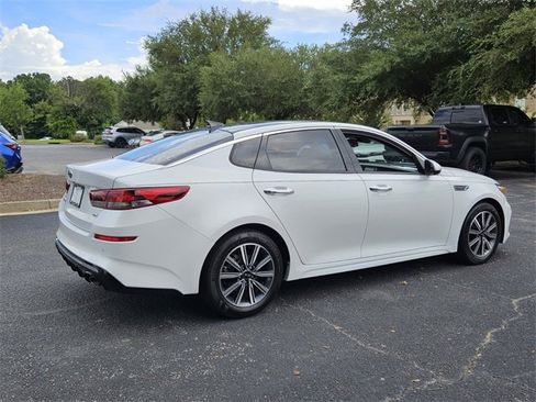 Used 2020 Kia Optima Premium image 14