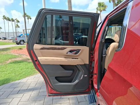 Used 2023 Chevrolet Tahoe Premier w/ Texas Edition RWD image 21