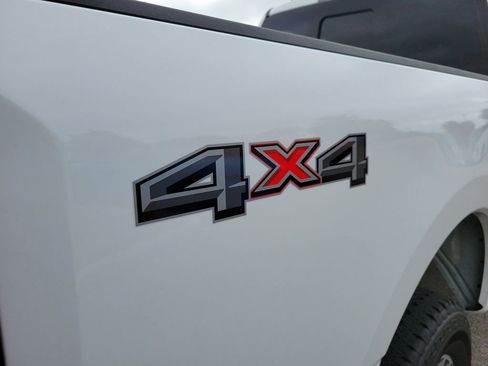 Used 2024 Ford F250 Lariat AWD/4WD image 7