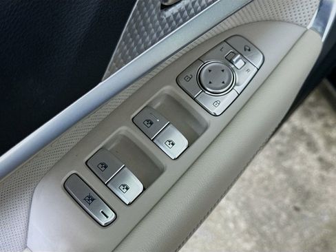 Used 2023 Genesis G70 2.0T w/ Sport Advanced Package AWD/4WD image 20
