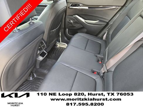Certified 2025 Kia Seltos EX FWD image 29