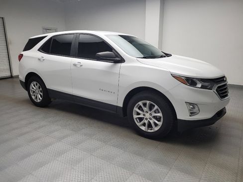 Used 2021 Chevrolet Equinox LS w/ LS Convenience Package FWD image 11