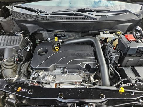 Used 2025 Chevrolet Equinox LT image 22
