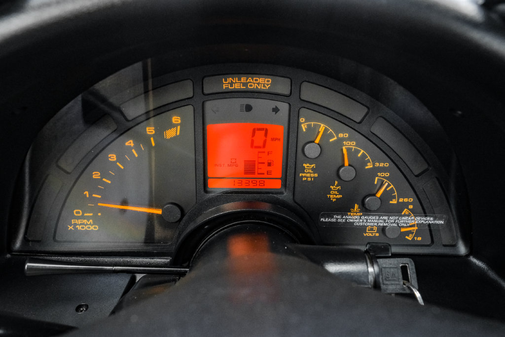 Used 1993 Chevrolet Corvette Coupe RWD image 14