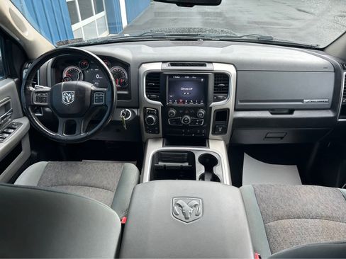 Used 2018 RAM 1500 Big Horn image 9