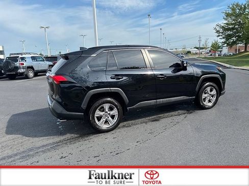 Certified 2022 Toyota RAV4 XLE AWD/4WD image 8