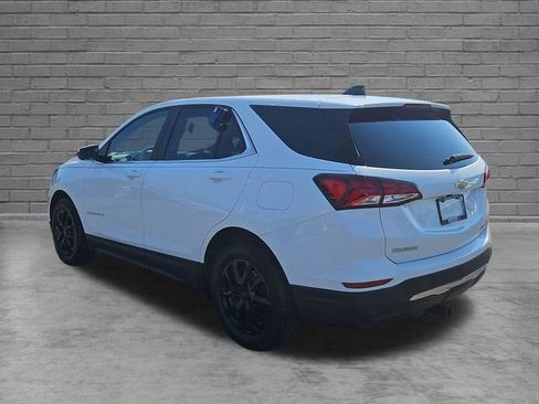 Used 2024 Chevrolet Equinox LT FWD image 3