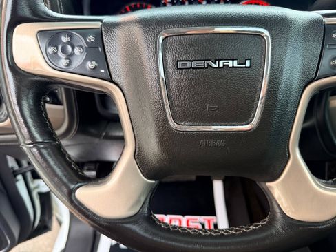 Used 2015 GMC Sierra 2500 Denali w/ Duramax Plus Package AWD/4WD image 26