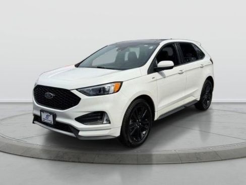 Used 2022 Ford Edge ST-Line AWD/4WD image 3