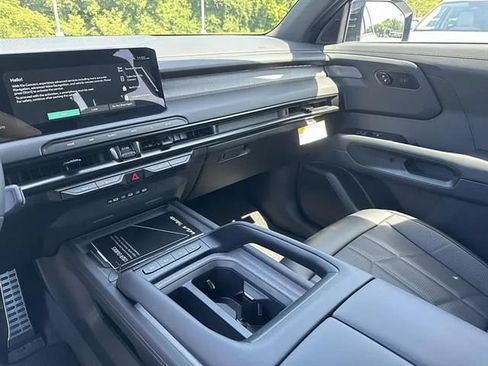 New 2027 Kia Telluride SX X-Pro AWD/4WD image 11