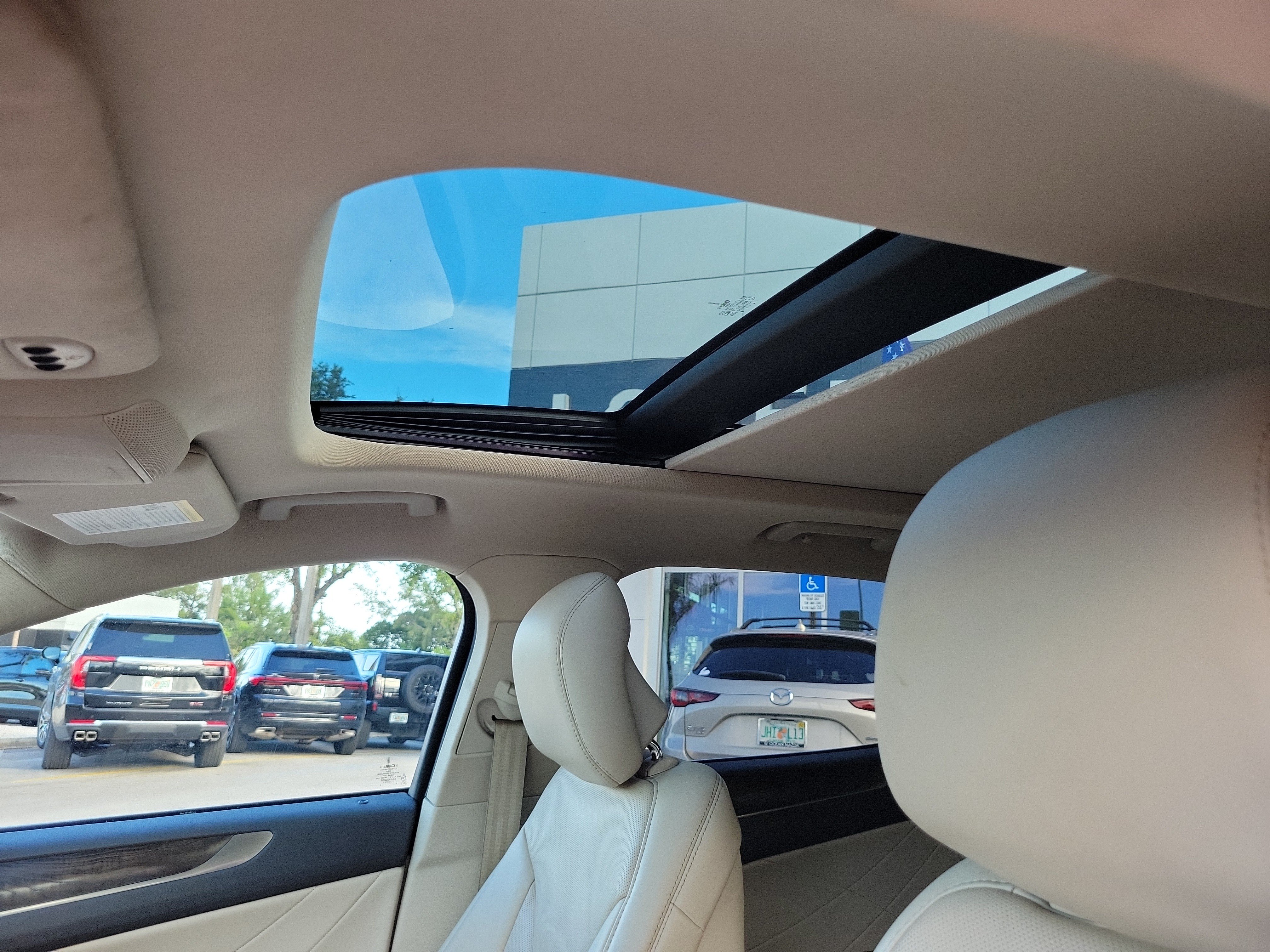 Used 2017 Lincoln MKC Reserve FWD image 12