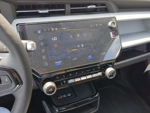 New 2027 Chevrolet Bolt RS w/ Technology Package FWD image 33