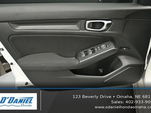 Used 2025 Honda Civic Sport image 23