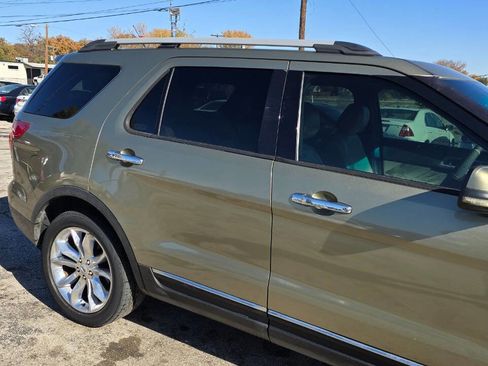 Used 2012 Ford Explorer Limited image 6