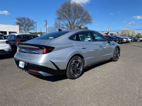 New 2026 Hyundai Sonata SEL AWD/4WD image 4