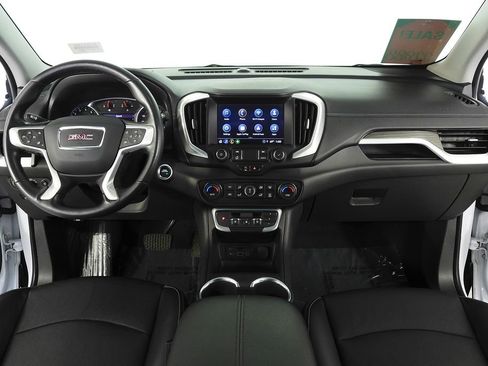 Used 2022 GMC Terrain SLT image 24