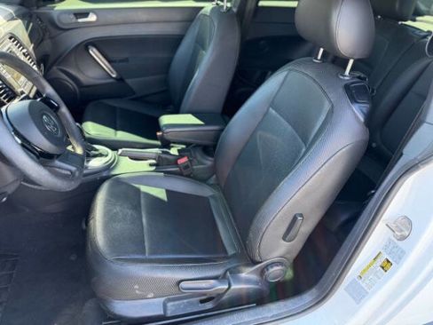 Used 2017 Volkswagen Beetle 1.8T FWD image 13
