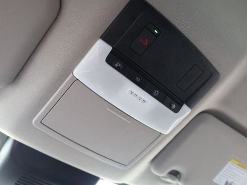 Certified 2025 Nissan Sentra SV FWD image 16