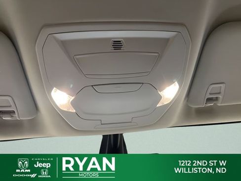 Used 2019 Ford Escape Titanium w/ U9j03 - Titanium Tow Package image 30