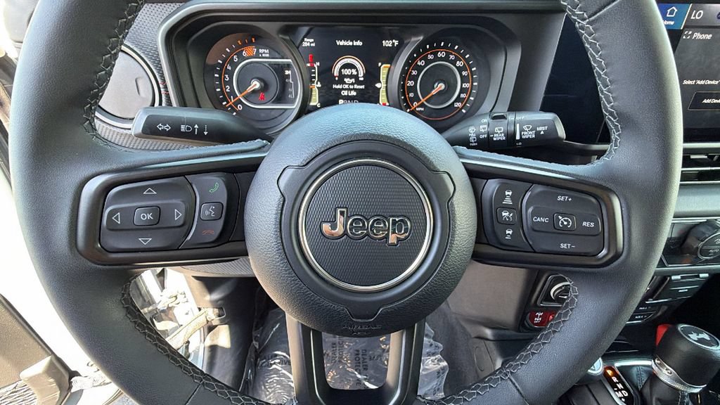 Used 2026 Jeep Wrangler Unlimited Rubicon AWD/4WD image 18