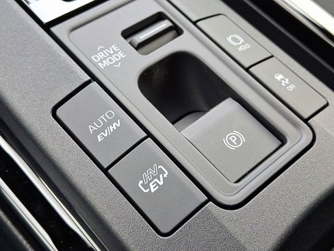 New 2026 Toyota Prius Plug-In Hybrid image 16