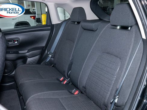 Certified 2024 Honda HR-V LX image 21