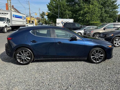 Used 2021 MAZDA MAZDA3 s FWD image 4