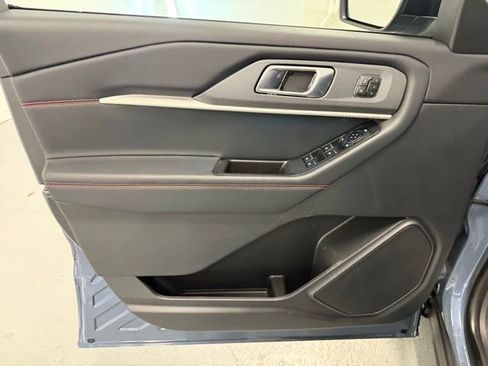 New 2026 Ford Explorer ST-Line w/ ST-Line Street Pack image 15
