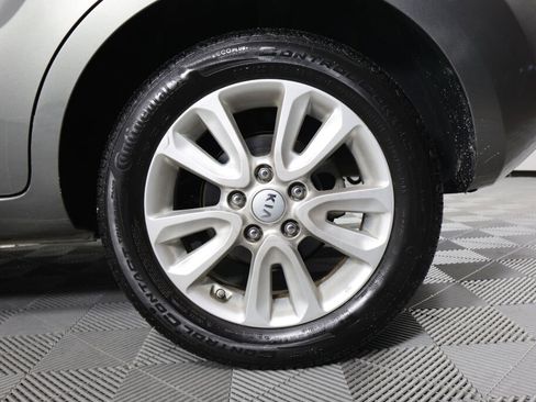 Used 2013 Kia Soul image 8