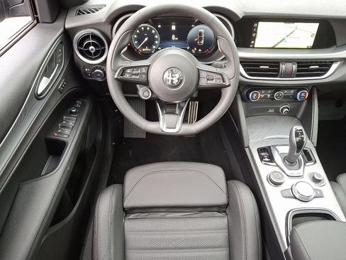 New 2025 Alfa Romeo Stelvio Sprint w/ Veloce Package image 7
