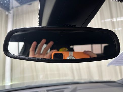 Certified 2025 Chevrolet Blazer RS image 30