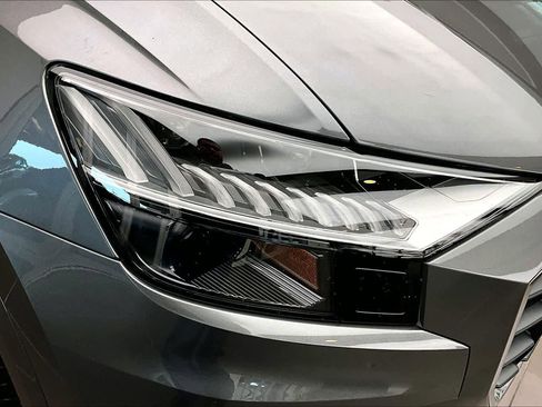 Certified 2023 Audi Q8 Premium Plus w/ Premium Plus Package image 27