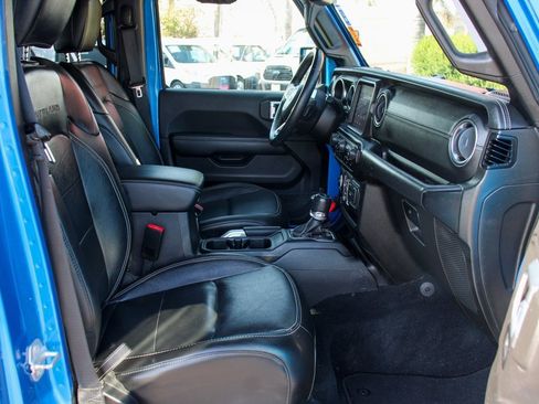 Used 2021 Jeep Gladiator Overland w/ Popular Equipment Package image 38