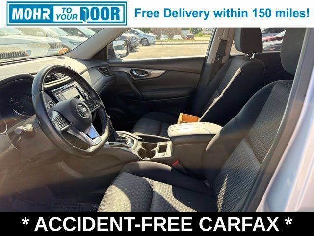 Used 2019 Nissan Rogue SV FWD image 14