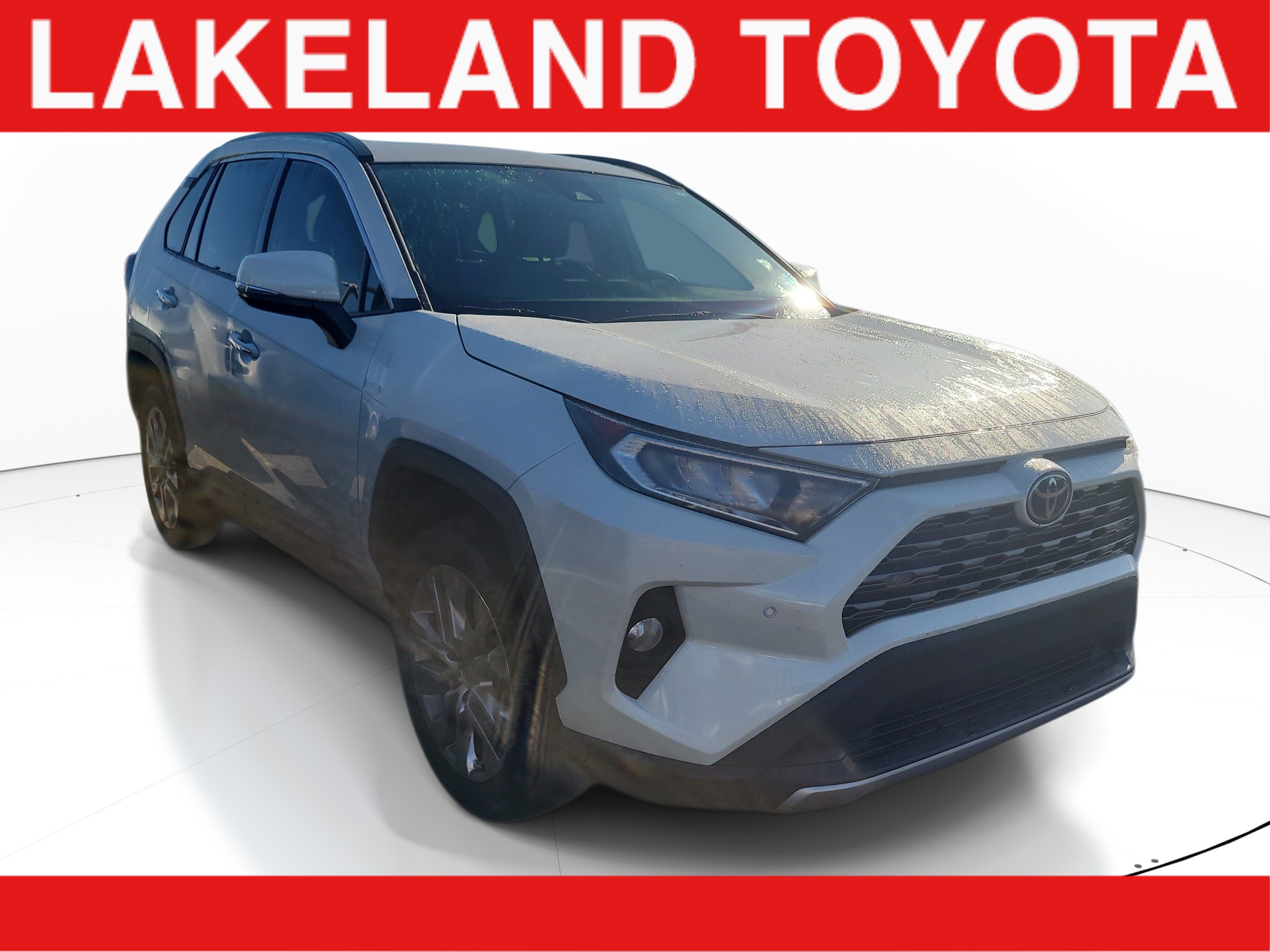 Used 2021 Toyota RAV4 Limited FWD image 1