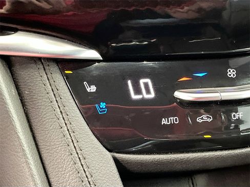 Used 2024 Cadillac XT6 Sport w/ LPO, ONYX Package image 21