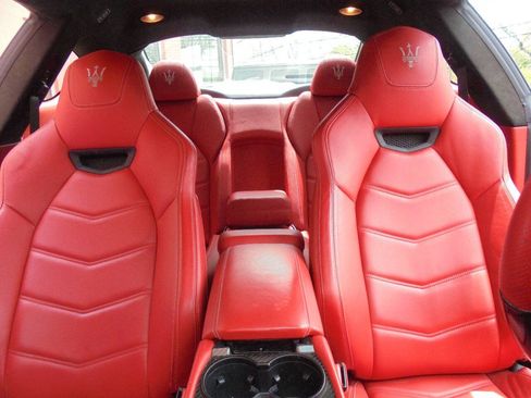 Used 2014 Maserati GranTurismo Sport RWD image 14