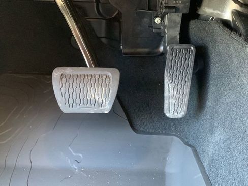 New 2026 Jeep Wrangler Unlimited Rubicon image 17